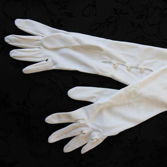 Long White Gloves 22 Inches (56 cm) with Elegant Pearl Buttons - Picture 9 of 11